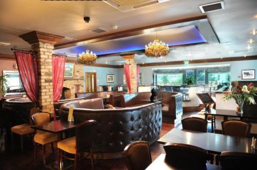 Dalys Inn Donore  Экстерьер фото