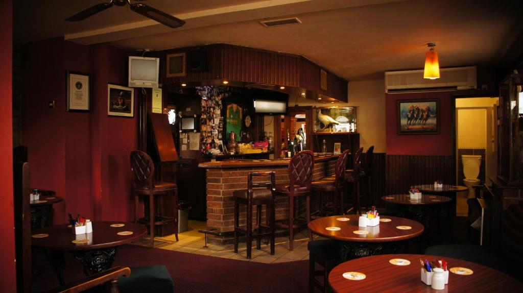 Dalys Inn Donore  Экстерьер фото