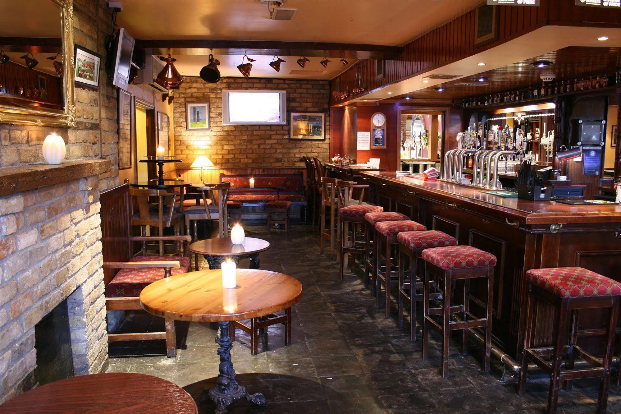 Dalys Inn Donore  Экстерьер фото
